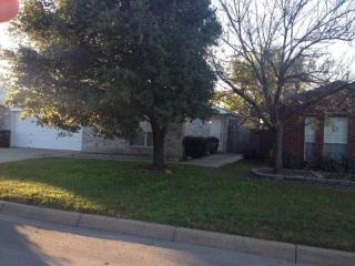 5937 Ravenya St, Fort Worth TX  76179-3765 exterior