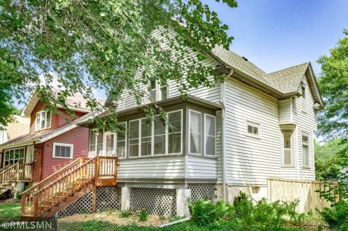959 James Ave, Saint Paul MN  55102-3329 exterior