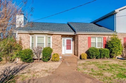 513 Macfie Ct, Madison, TN 37115-2326