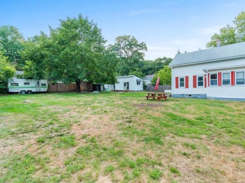 100 Blackrock Rd, Coventry RI  02816-8004 exterior