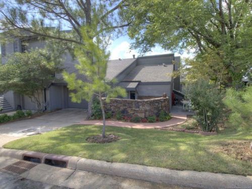 7424 Winston Pl, Tulsa OK  74136-6120 exterior