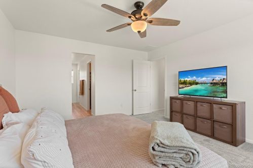 27524 10th Dr, Aurora CO  80018 exterior