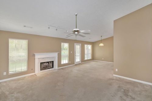 3279 Roundfield Cir, Duluth, GA 30096-7707