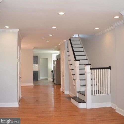 2014 56th St, Philadelphia PA  19143-5704 exterior