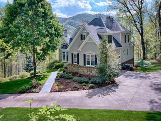 68 Ox Bow Xing, Weaverville, NC 28787-8702