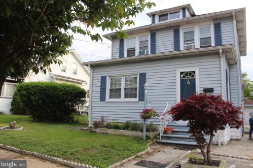 2123 46th St, Camden, NJ 08110-2011