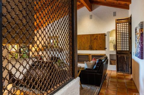 1451 Foothill Blvd, Santa Ana CA 92705-2511 exterior