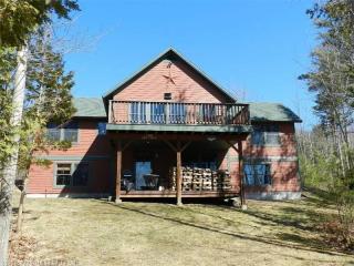 102 Kal Shore Rd, Norway, ME 04268-4529