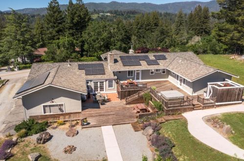 24061 Summit Woods Dr, Los Gatos, CA 95033-9292