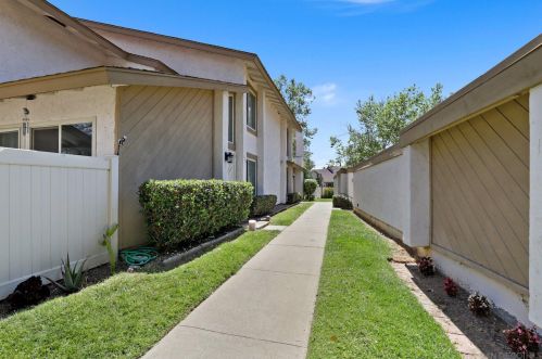 17584 Caminito Heno, San Diego, CA 92127-1109