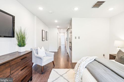 2236 Hancock St, Philadelphia PA  19133-3719 exterior