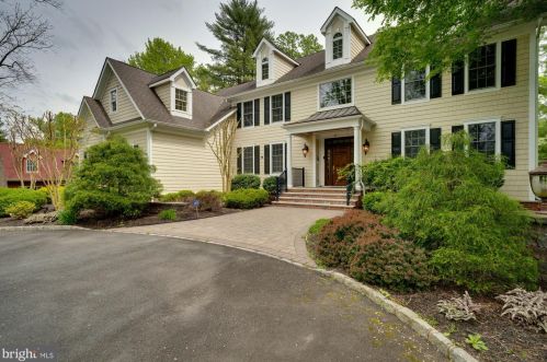 49 Random Rd, Princeton, NJ 08540-4065