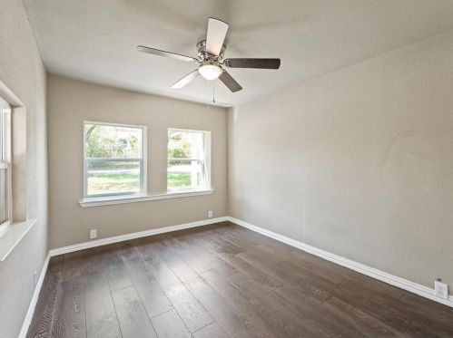 4220 Lakewood Dr, Fort Worth TX  76135-2703 exterior