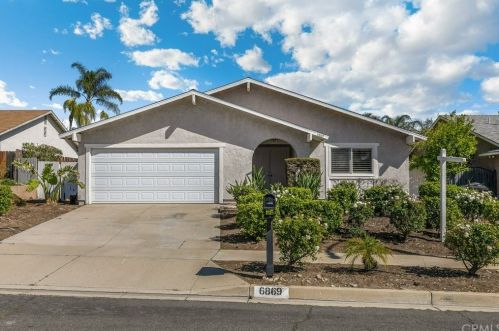 6869 Mango St, Rancho Cucamonga, CA 91701-5320