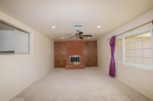 1254 Siesta St, Anaheim, CA 92801-1558