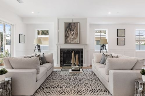 1009 10th St, Manhattan Beach, CA 90266-5903