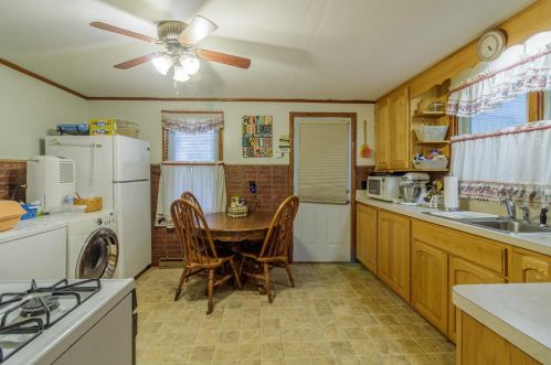 13900 State Rte 73, Peebles OH 45660-9174 exterior