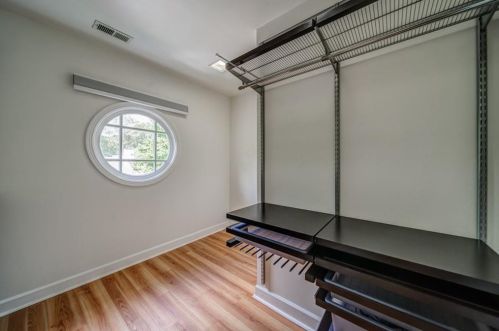 10 Frst Rdg Ct, Atlanta GA  30350-1802 exterior