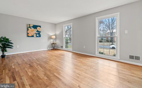 1609 Billman Ln, Silver Spring MD 20902-1421 exterior