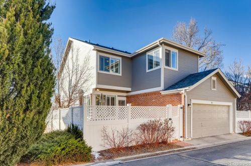 40 Trenton St, Denver CO  80238-3202 exterior