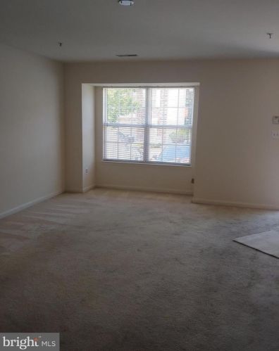 8868 Goose Landing Cir, Columbia MD  21045-2173 exterior