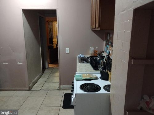 688 Philadelphia St, York PA  17401-3326 exterior