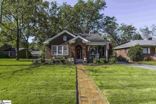 301 Brown Ave, Belton, SC 29627-1501