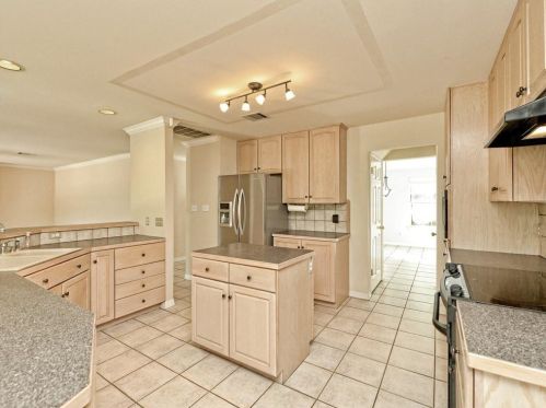 1133 Elder Cir, Austin TX  78733-3422 exterior