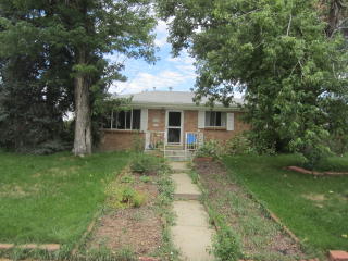 3050 Cimarron St, Aurora, CO 80011-2250