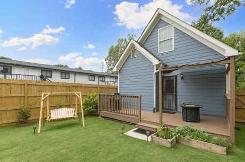 385 Elm St, Atlanta GA  30314-3950 exterior