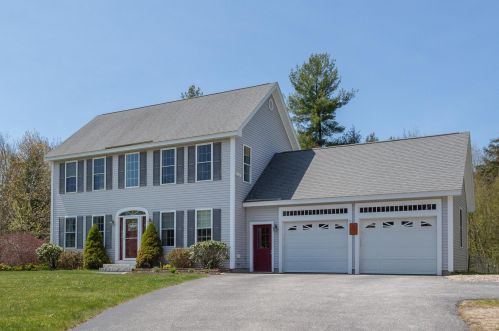 3 Pheasant Run, Weare, NH 03281-4332