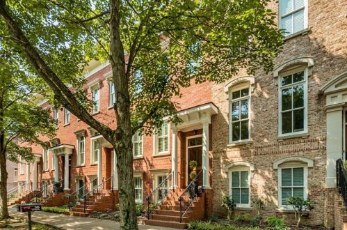 206 Montag Cir, Atlanta GA  30307-5504 exterior
