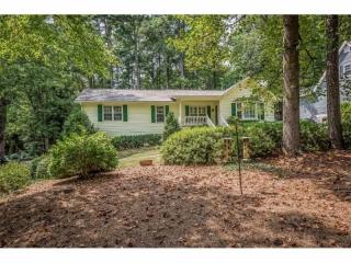 181 Lake Somerset Crst, Marietta, GA 30064-1725