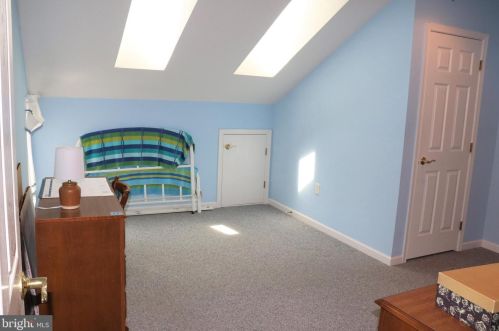 1954 Pickering Trl, Lancaster PA exterior