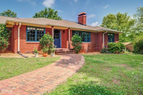 320 Conyers Rd, Mcdonough GA  30253-2304 exterior