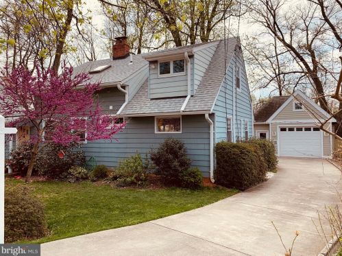 2233 Luzerne Ave, Silver Spring MD 20910-2135 exterior