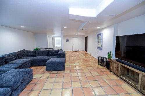 1267 Canal Dr, Turlock CA  95380-4159 exterior