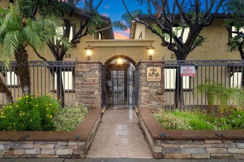 2752 B St, San Diego, CA 92102-1024