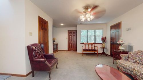 78 Vlg Hl Ln, Conroe TX  77304-3527 exterior