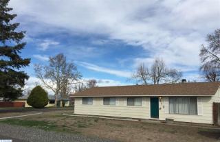 610 Keller St, Kennewick, WA 99336-2712