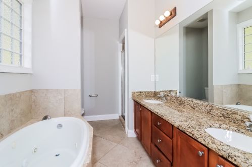 2877 Harris St, Atlanta GA  30344-3365 exterior