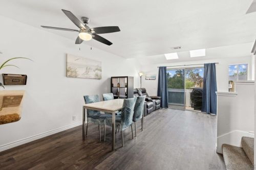 733 Vista Grande Way, Oceanside, CA 92057-7426