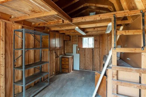 1808 Lake Shore Ct, Fort Worth TX  76103-1512 exterior