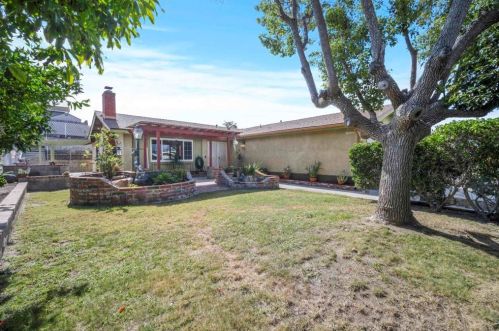181 Harding St, Oceanside, CA 92057-4439