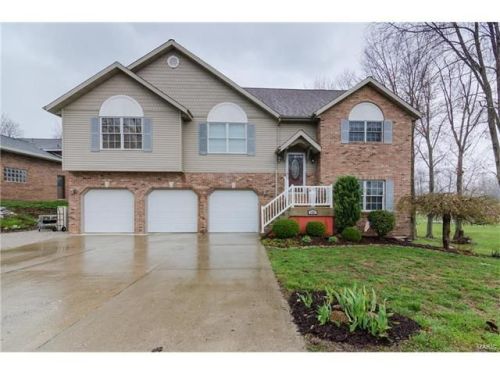 1581 Su Twan Dr, Worden, IL 62097-2204