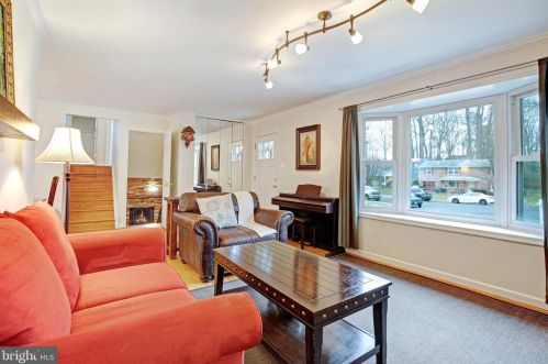 8634 Langport Dr, Springfield VA  exterior