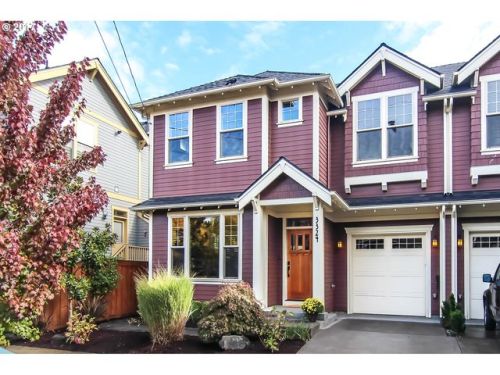 3324 Rodney Ave, Portland OR  97212-2092 exterior