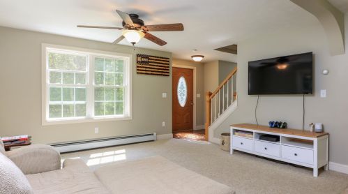 212 Abel Rd, Rindge, NH 03461-5405