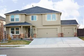 271 Osborne St, Kennewick, WA 99336-6112