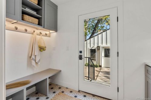 462 Pennsylvania St, Denver CO  80203-3614 exterior